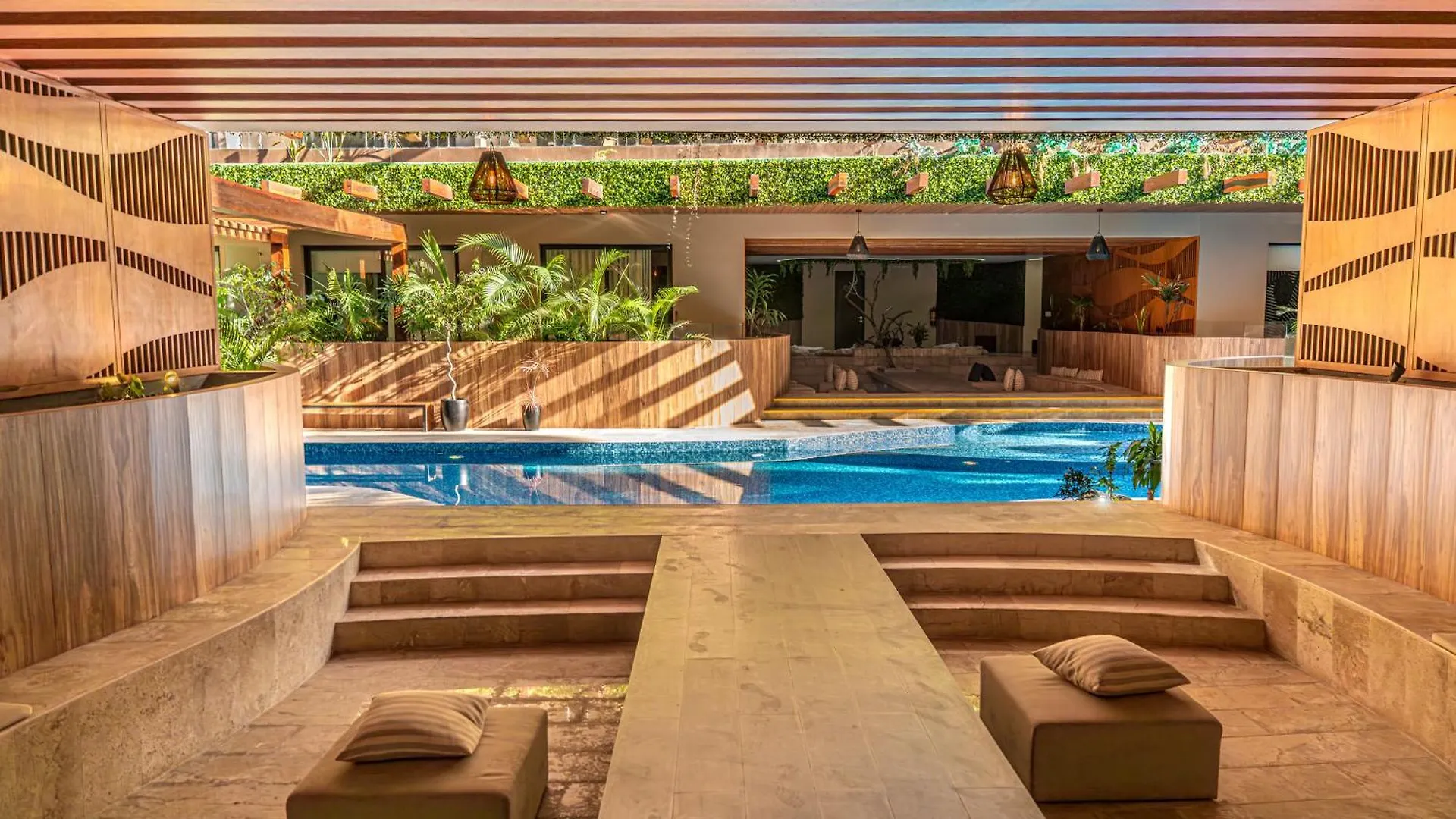 Menesse Tulum Bed & Breakfast